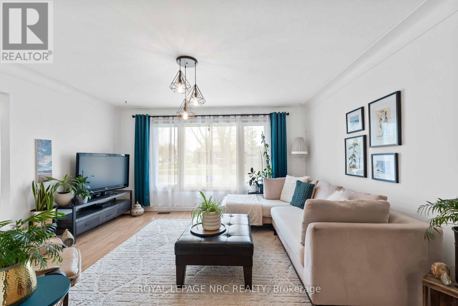 5753 Vine Street, Niagara Falls, Ontario  L2J 1K8 - Photo 6 - X13113610