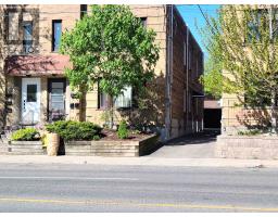 MAIN - 978 AVENUE ROAD, Toronto, Ontario