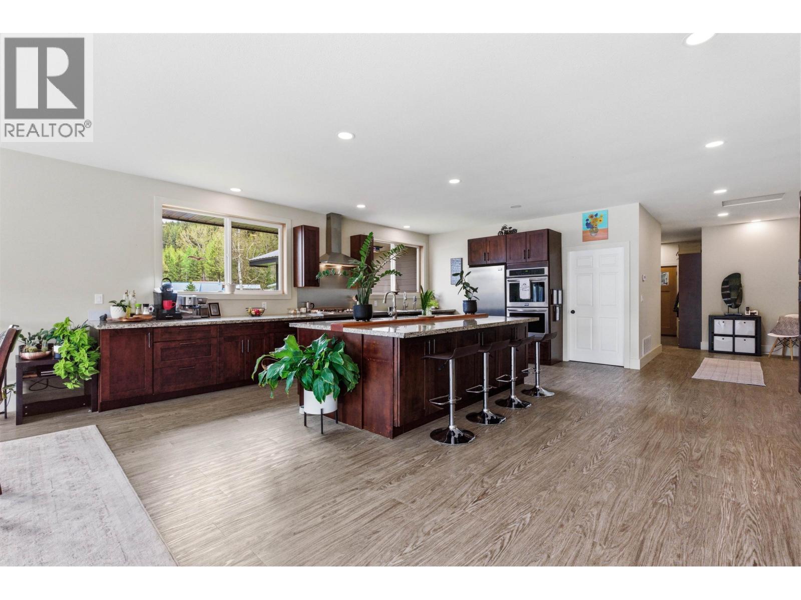 3420 Little Lake Road, Likely, British Columbia  V0L 1N0 - Photo 6 - R3122172