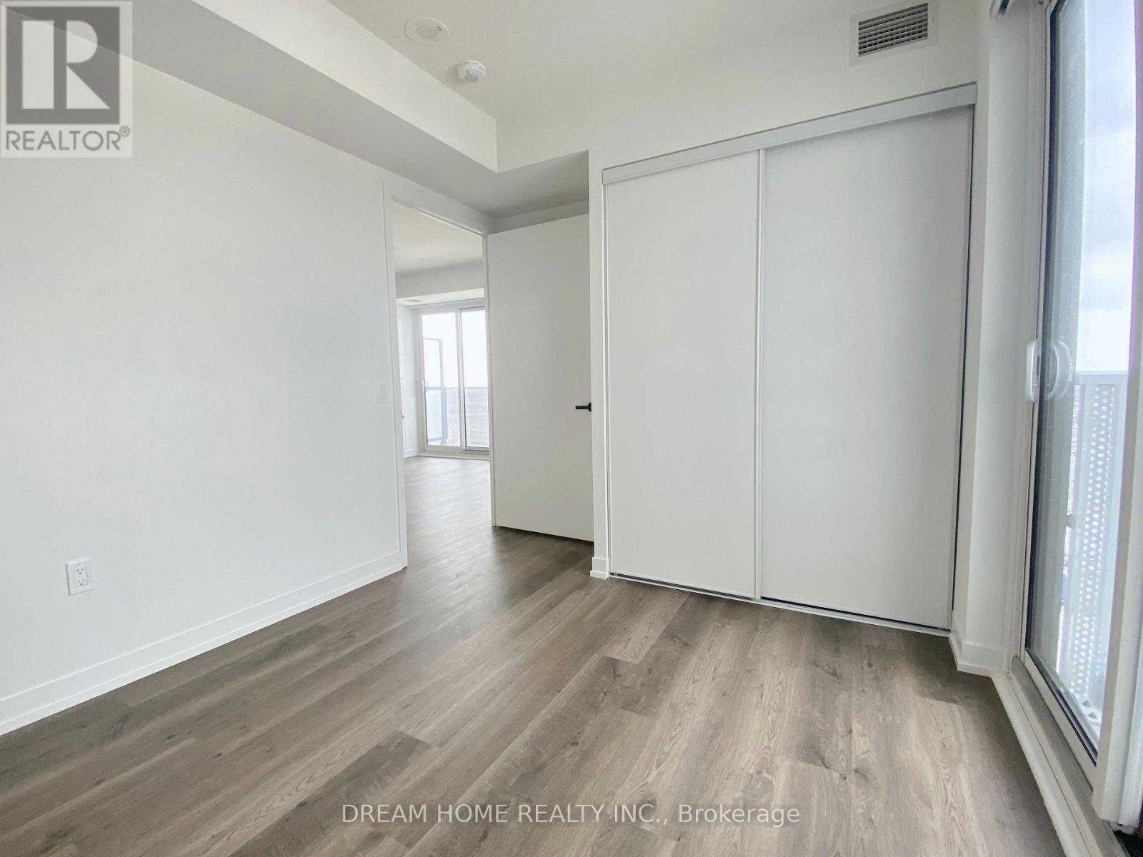 2711 - 195 Commerce Street, Vaughan, Ontario  L4K 0P9 - Photo 5 - N13105680