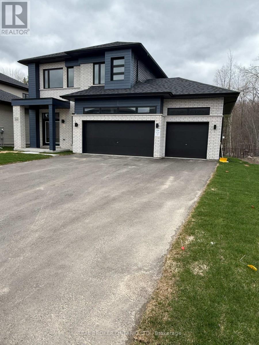Room B,c,d,e - 3143 Searidge Street, Severn, Ontario L3V 0Y4 - Photo 2 - S13066028
