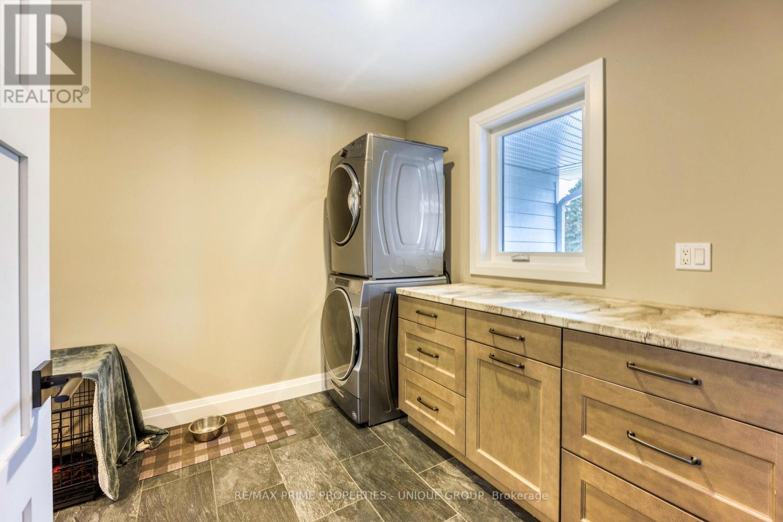 5168 Lakeshore Road, Plympton-Wyoming, Ontario  N0N 1J6 - Photo 28 - X12898270