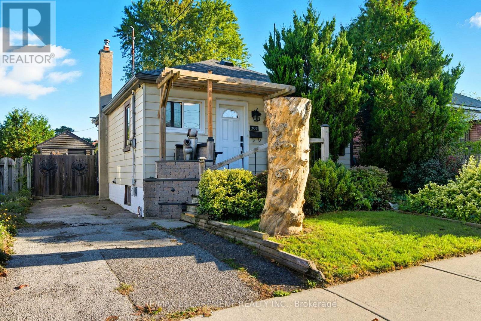 267 Thayer Avenue, Hamilton (Inch Park), Ontario  L9A 1J6 - Photo 2 - X13049226