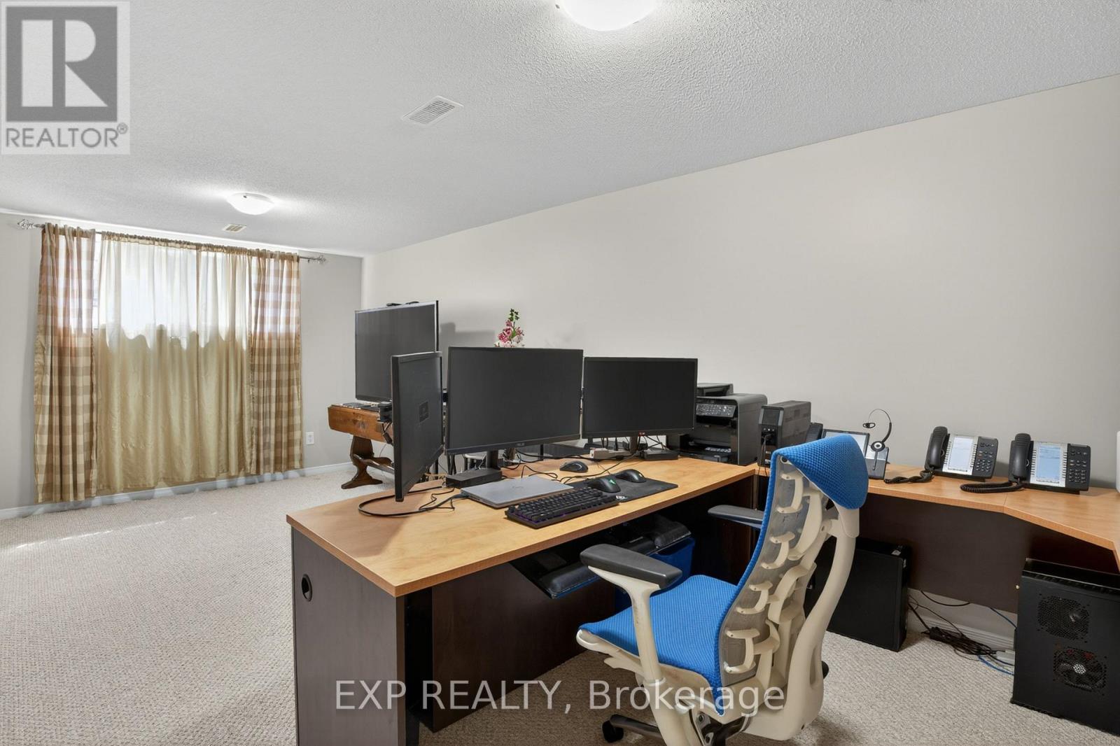 301 Brigitta Street, Ottawa, Ontario  K2S 0H8 - Photo 13 - X13036632