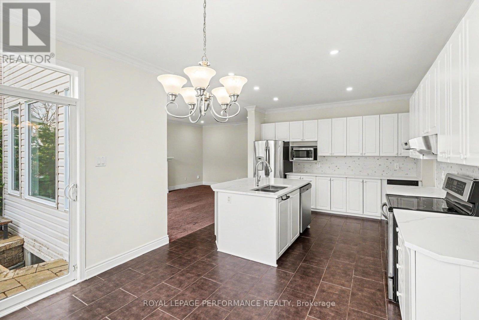 744 Larcastle Circle, Ottawa, Ontario  K4A 4Z2 - Photo 18 - X13089642
