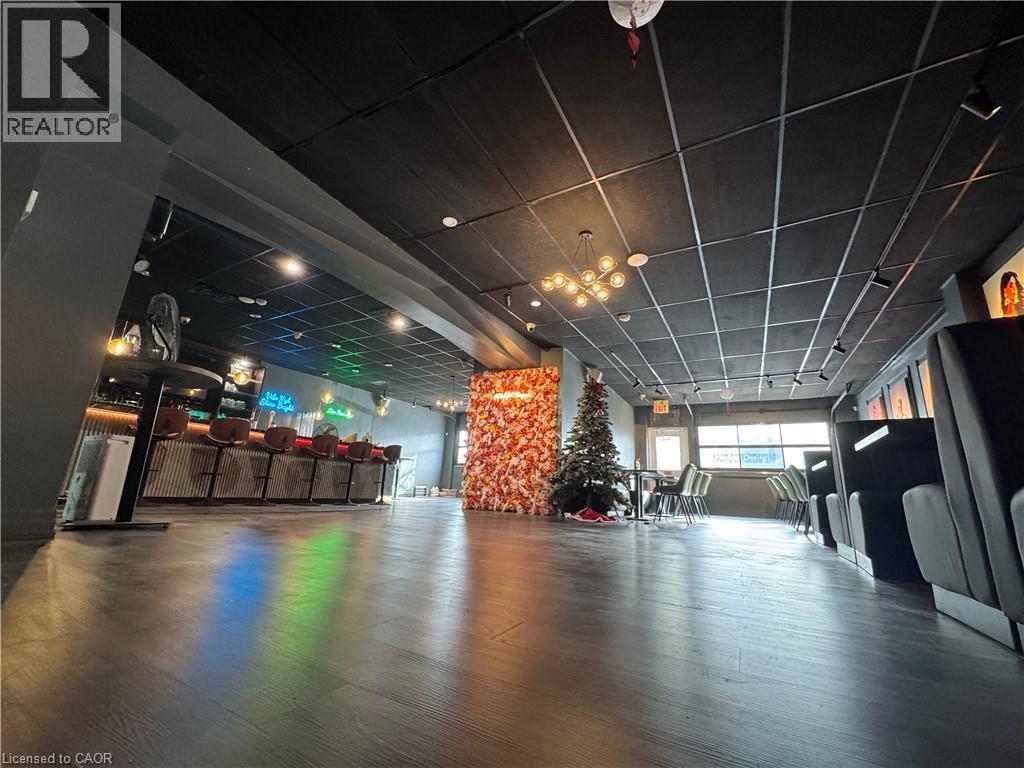 6092 Main Street, Niagara Falls, Ontario  L2G 5Z9 - Photo 7 - 40824555