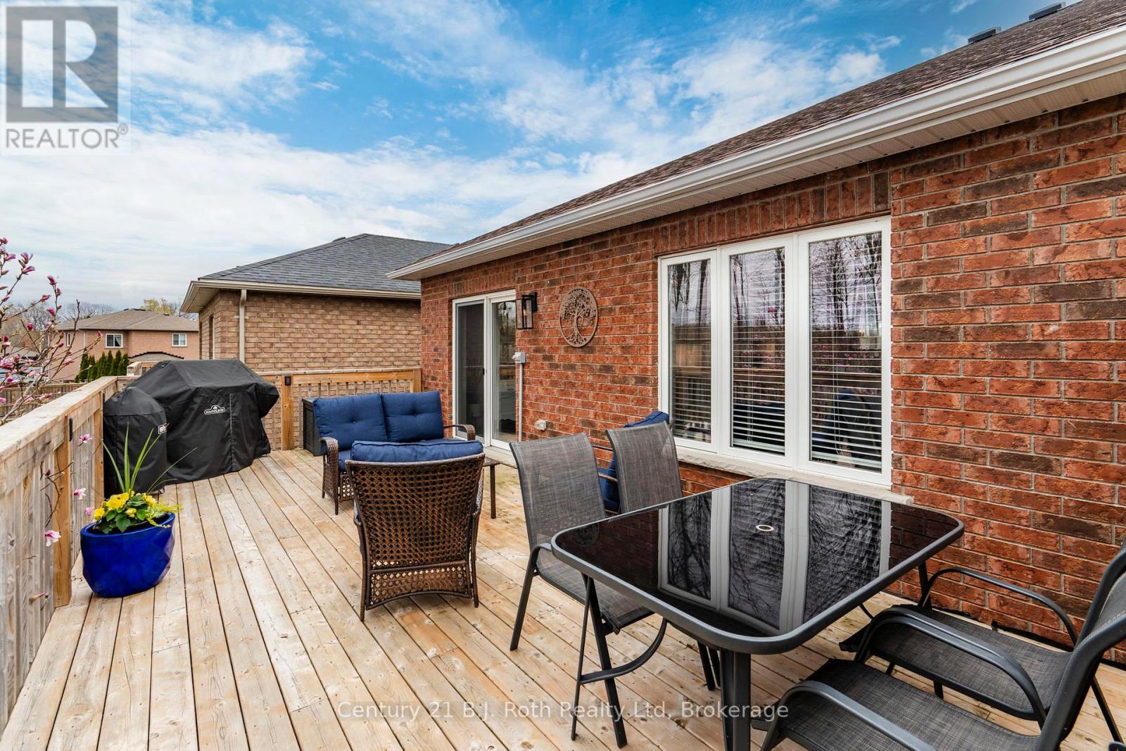 24 Hunter Avenue, Tay (Victoria Harbour), Ontario  L0K 2A0 - Photo 35 - S13113650