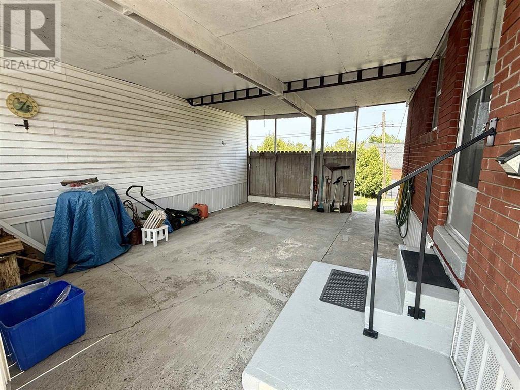 48 Kostuik Cres, Elliot Lake, Ontario  P5A 1T3 - Photo 45 - SM260909