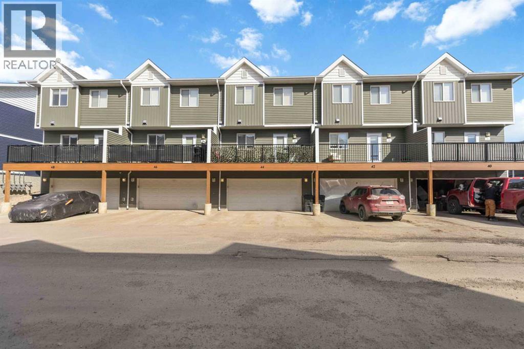 46, 401 Athabasca Avenue, Fort Mcmurray, Alberta  T9J 0A1 - Photo 1 - A2309887