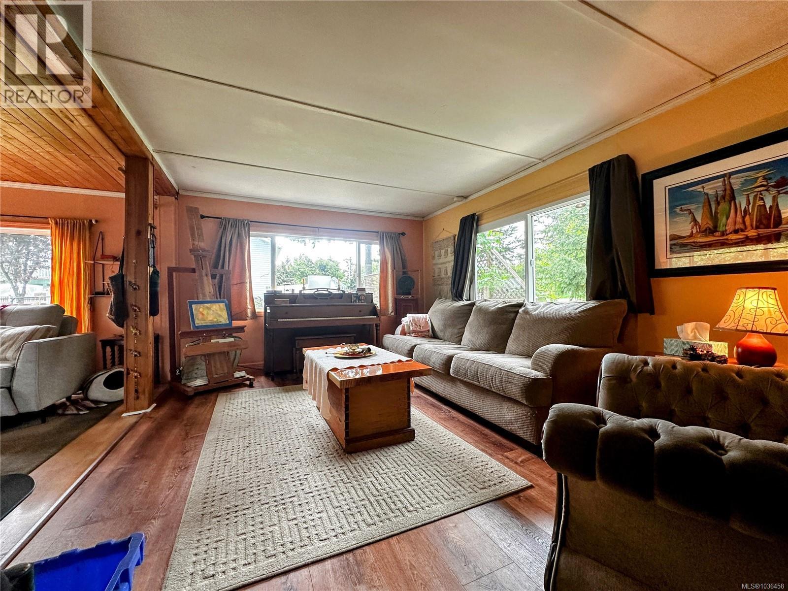 5097 Grouhel Rd, Ladysmith, British Columbia  V9G 1J4 - Photo 9 - 1036458