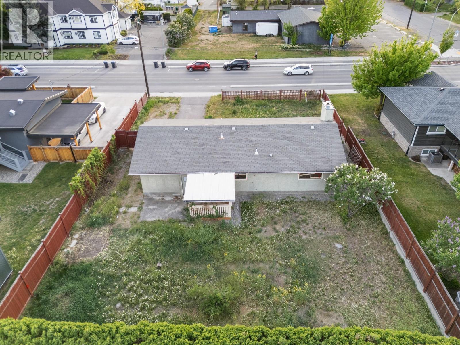 2429 Ethel Street, Kelowna, British Columbia V1Y 3A4 - Photo 10 - 10385023