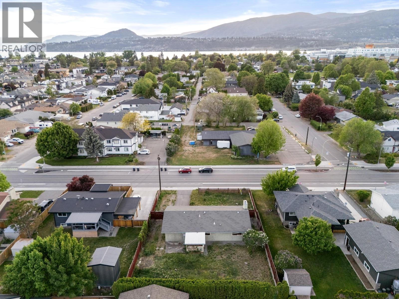 2429 Ethel Street, Kelowna, British Columbia V1Y 3A4 - Photo 7 - 10385023
