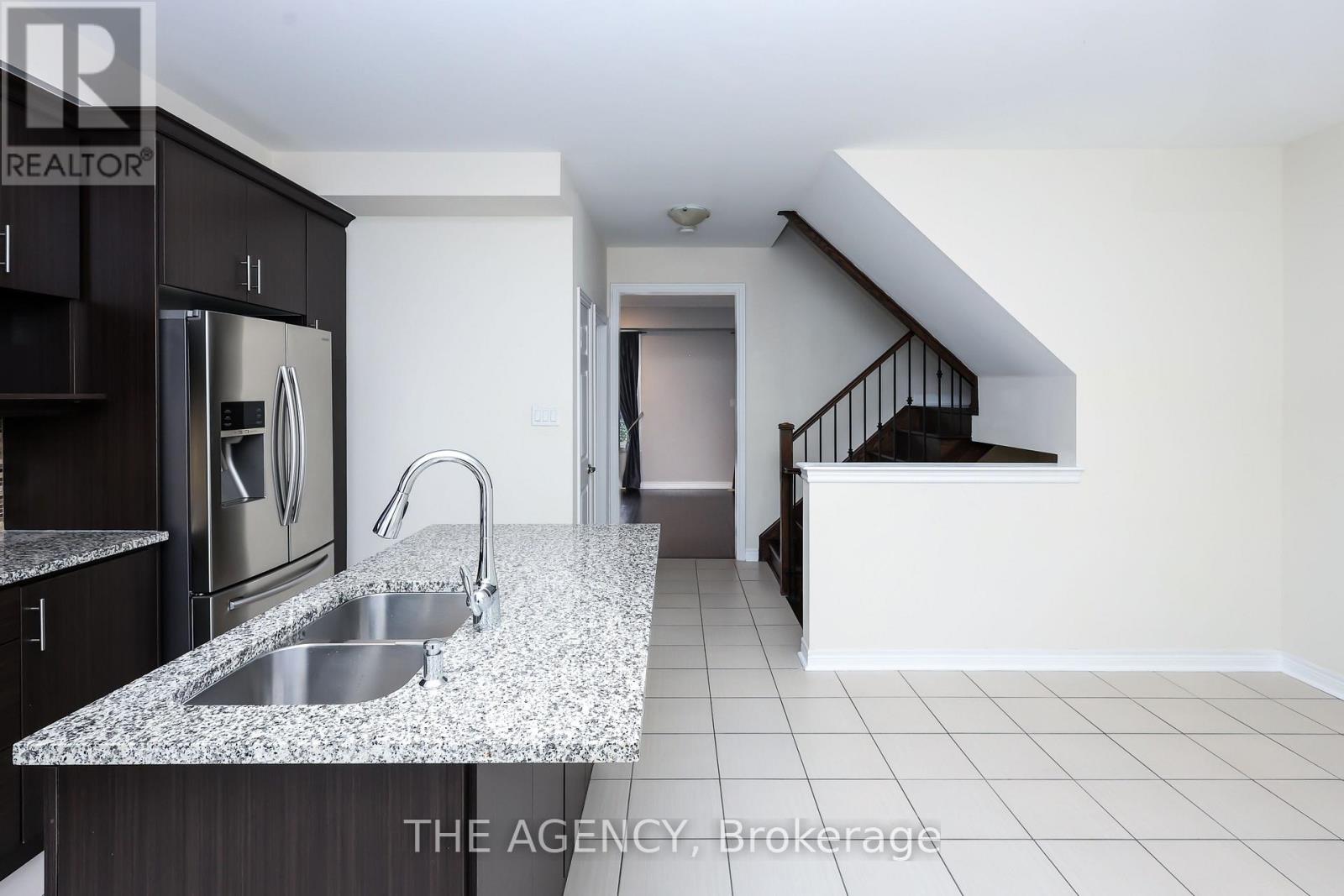3053 Preserve Drive, Oakville, Ontario  L6M 0W7 - Photo 16 - W13109980