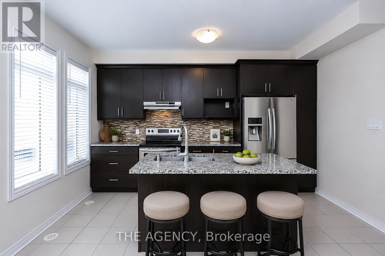 3053 Preserve Drive, Oakville, Ontario  L6M 0W7 - Photo 11 - W13109980