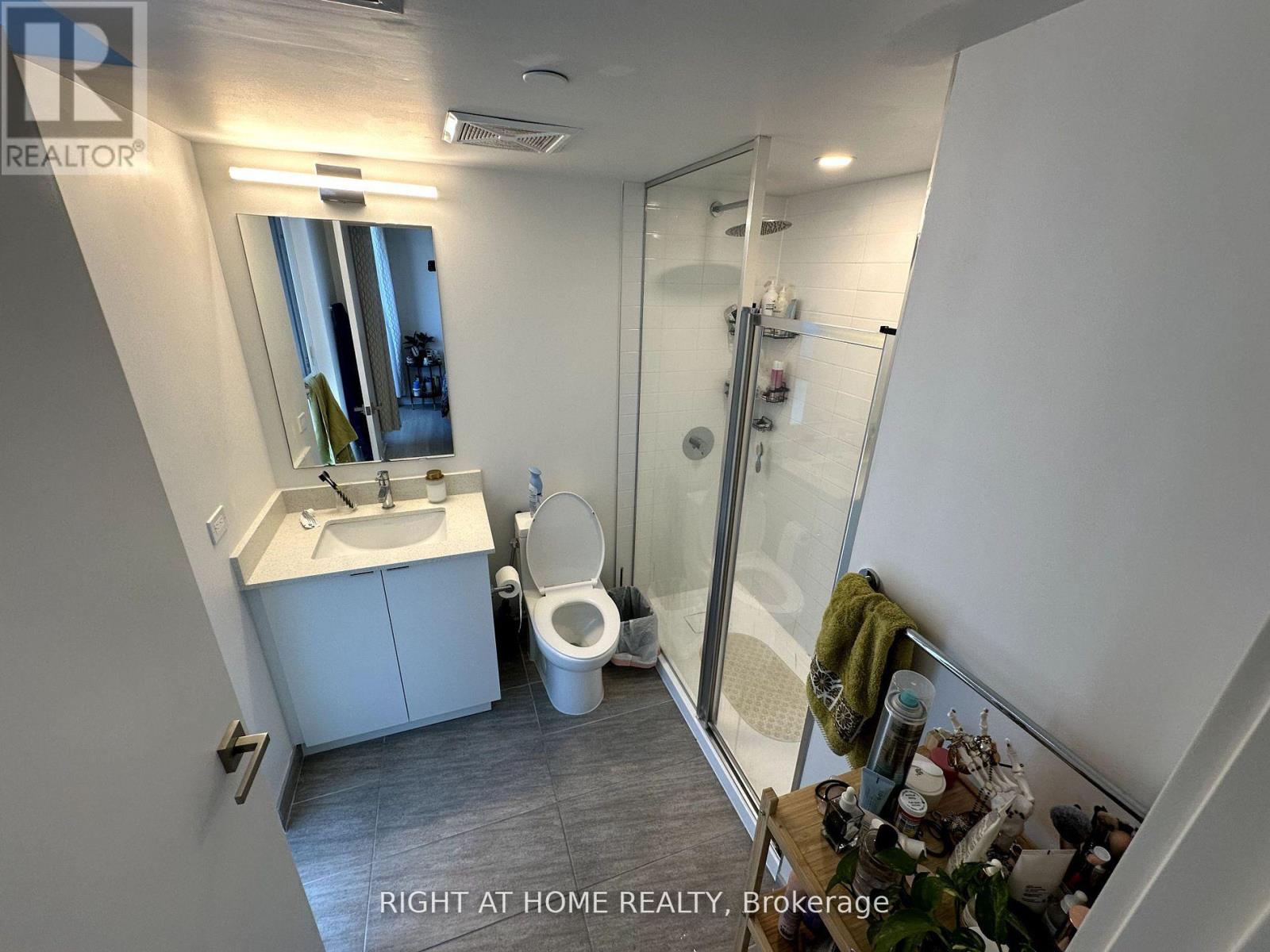 903 - 30 Tretti Way, Toronto, Ontario  M3H 0E3 - Photo 8 - C13113458