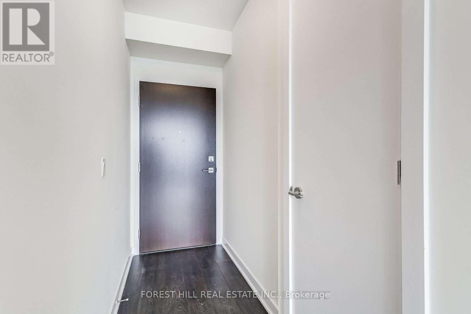 5703 - 2221 Yonge Street, Toronto, Ontario  M4S 2B4 - Photo 6 - C13113470