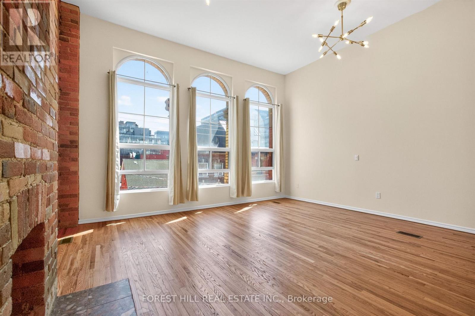 3 - 492 Queen Street W, Toronto, Ontario  M5V 2B3 - Photo 4 - C13113544