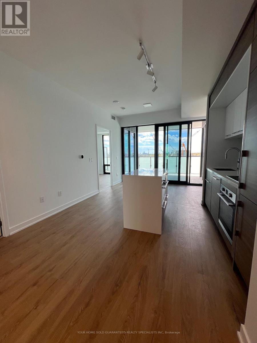 1011 - 29 Green Trail Court, Toronto, Ontario  M1M 2M7 - Photo 6 - C13113556