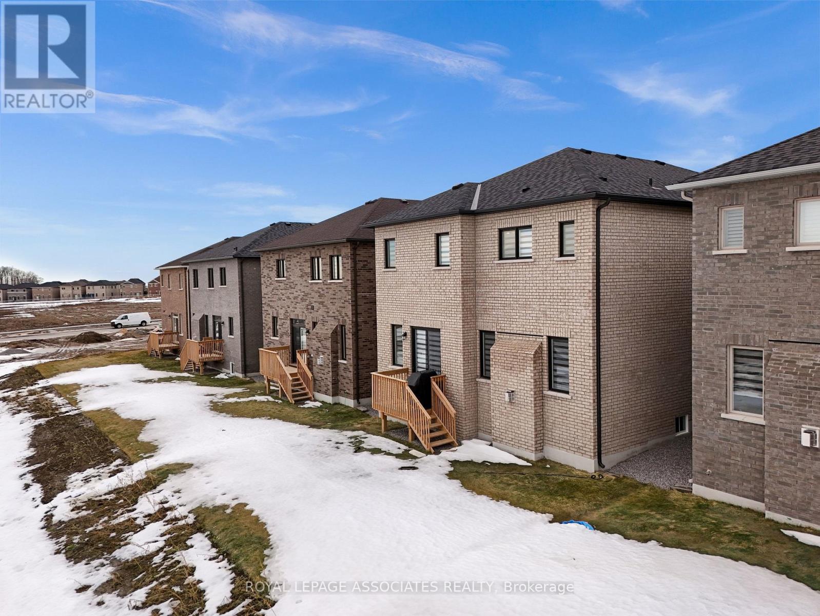 2215 Beckman Crescent, Oshawa, Ontario  L1L 0W8 - Photo 43 - E13113444