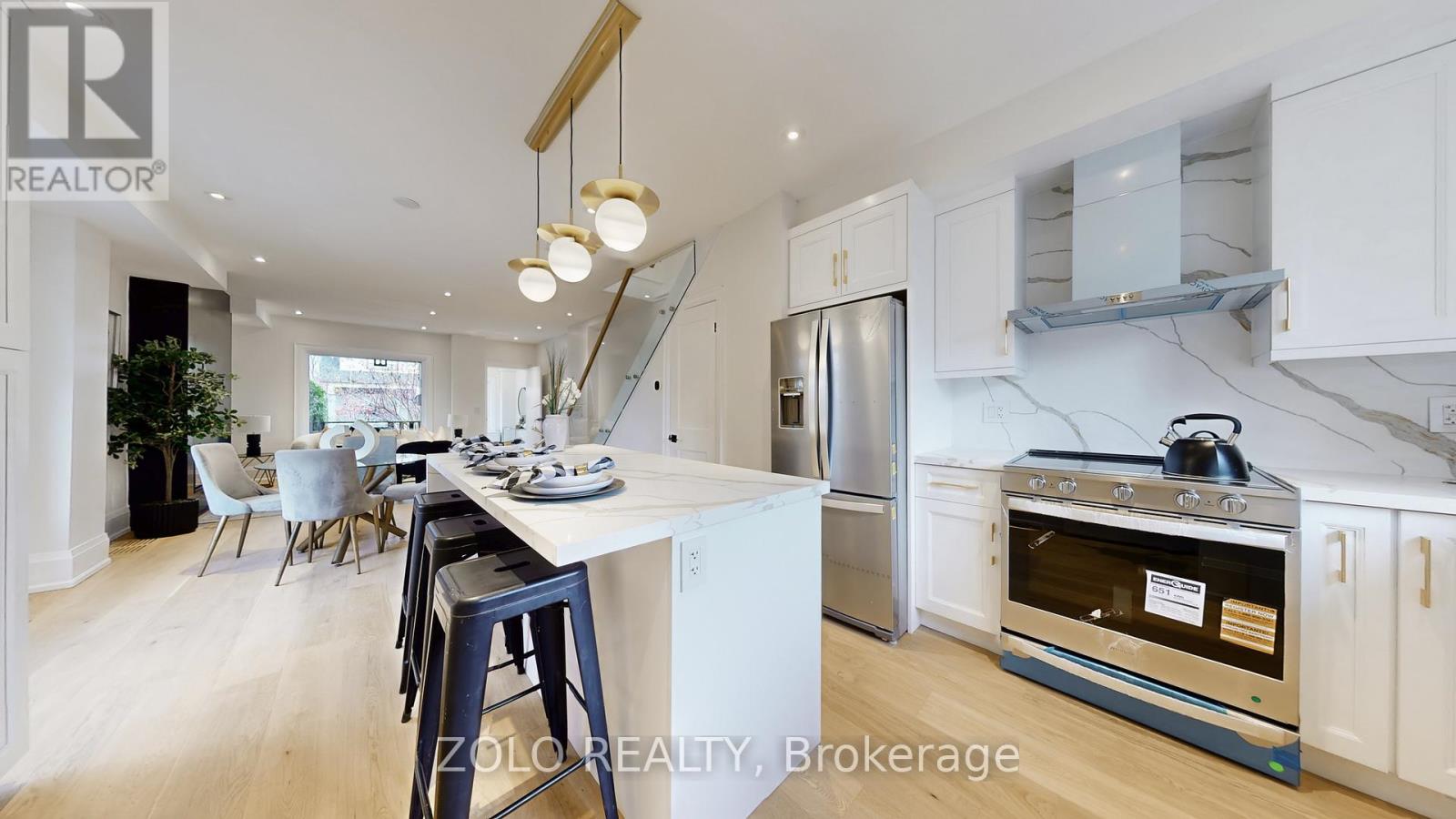 98 Woodmount Avenue, Toronto, Ontario  M4C 3Y2 - Photo 12 - E13113486