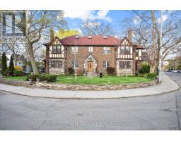 50 BENLAMOND AVENUE, Toronto, Ontario