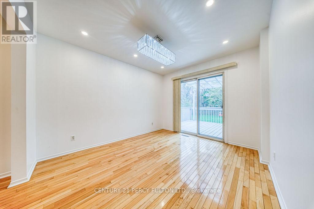 68 Colleen Street, Vaughan, Ontario  L4J 5G6 - Photo 10 - N13113446