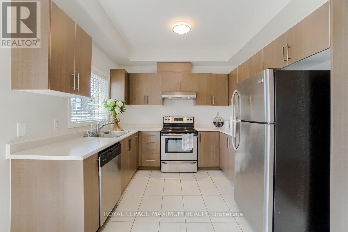 160 Gentile Circle, Vaughan, Ontario  L4H 3N3 - Photo 13 - N13113492