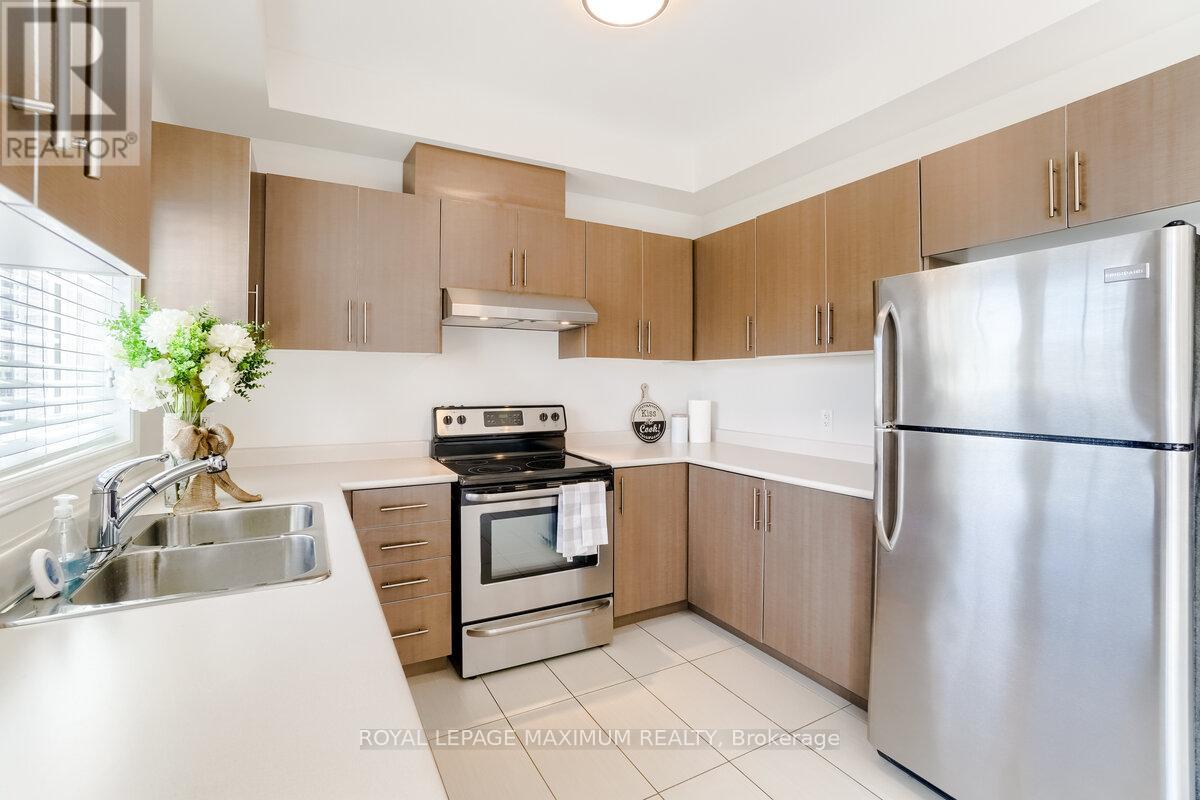 160 Gentile Circle, Vaughan, Ontario  L4H 3N3 - Photo 14 - N13113492