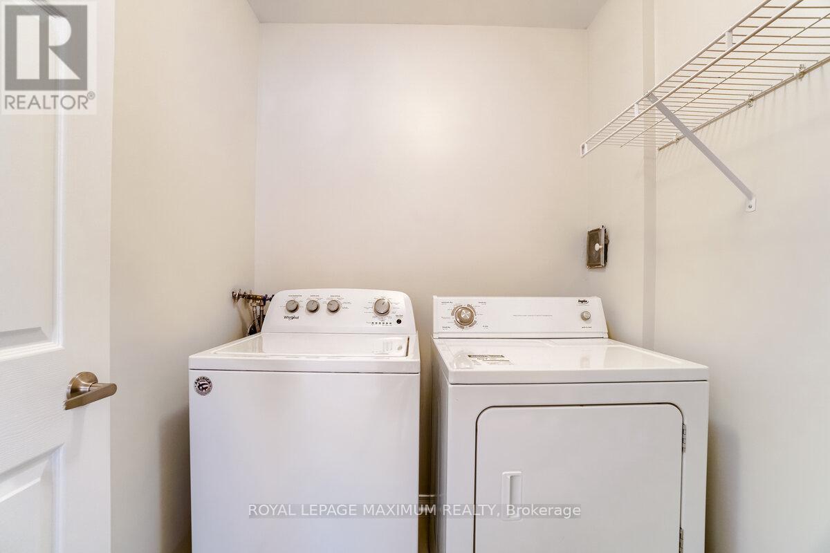 160 Gentile Circle, Vaughan, Ontario  L4H 3N3 - Photo 32 - N13113492