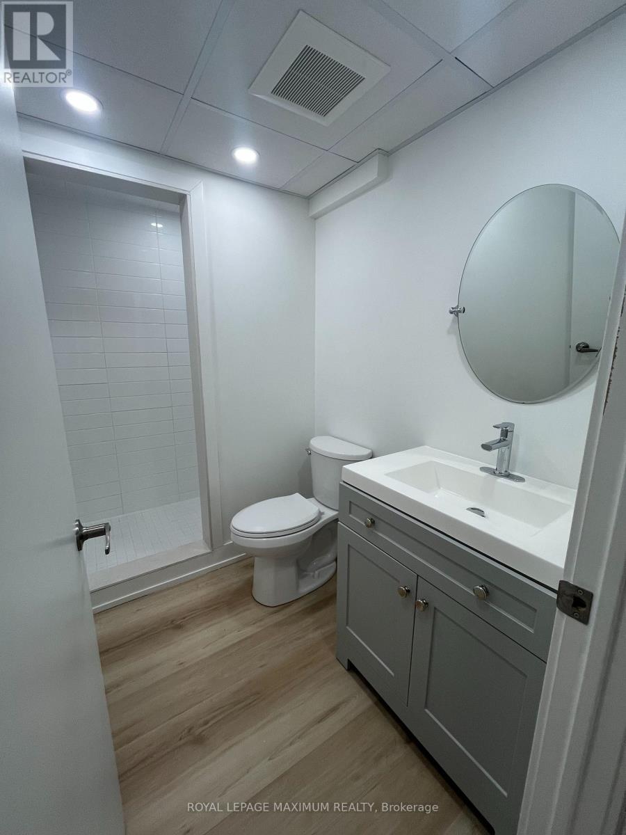 160 Gentile Circle, Vaughan, Ontario  L4H 3N3 - Photo 35 - N13113492