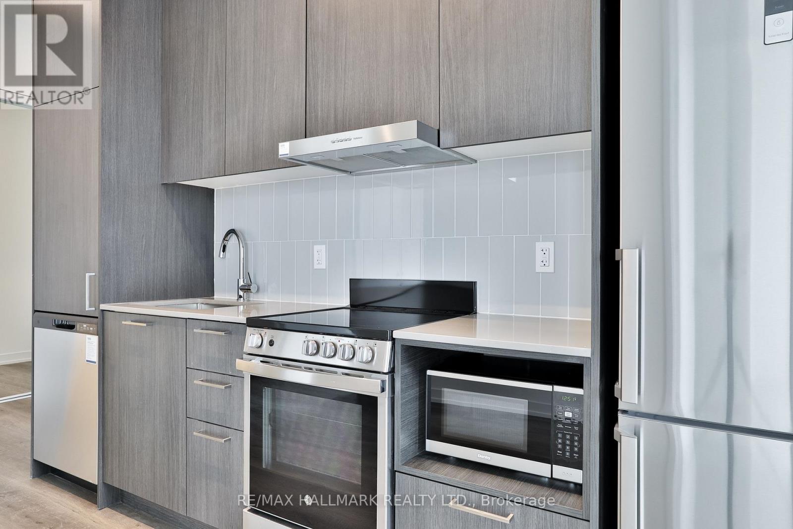 3206 - 195 Commerce Street, Vaughan, Ontario  L4K 0P9 - Photo 16 - N13113542