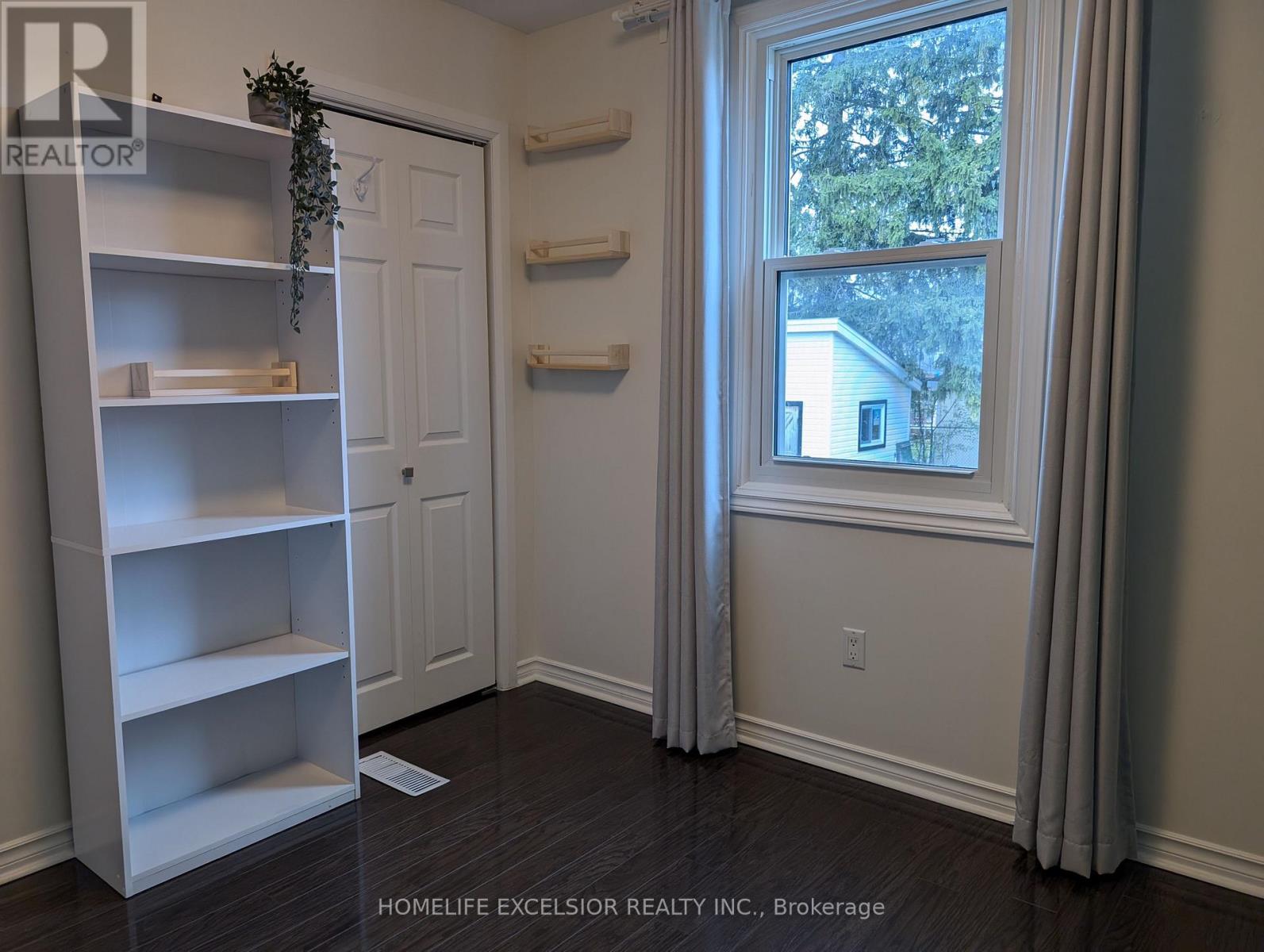 4 Albert Street, Whitchurch-Stouffville, Ontario  L4A 4H1 - Photo 19 - N13113660