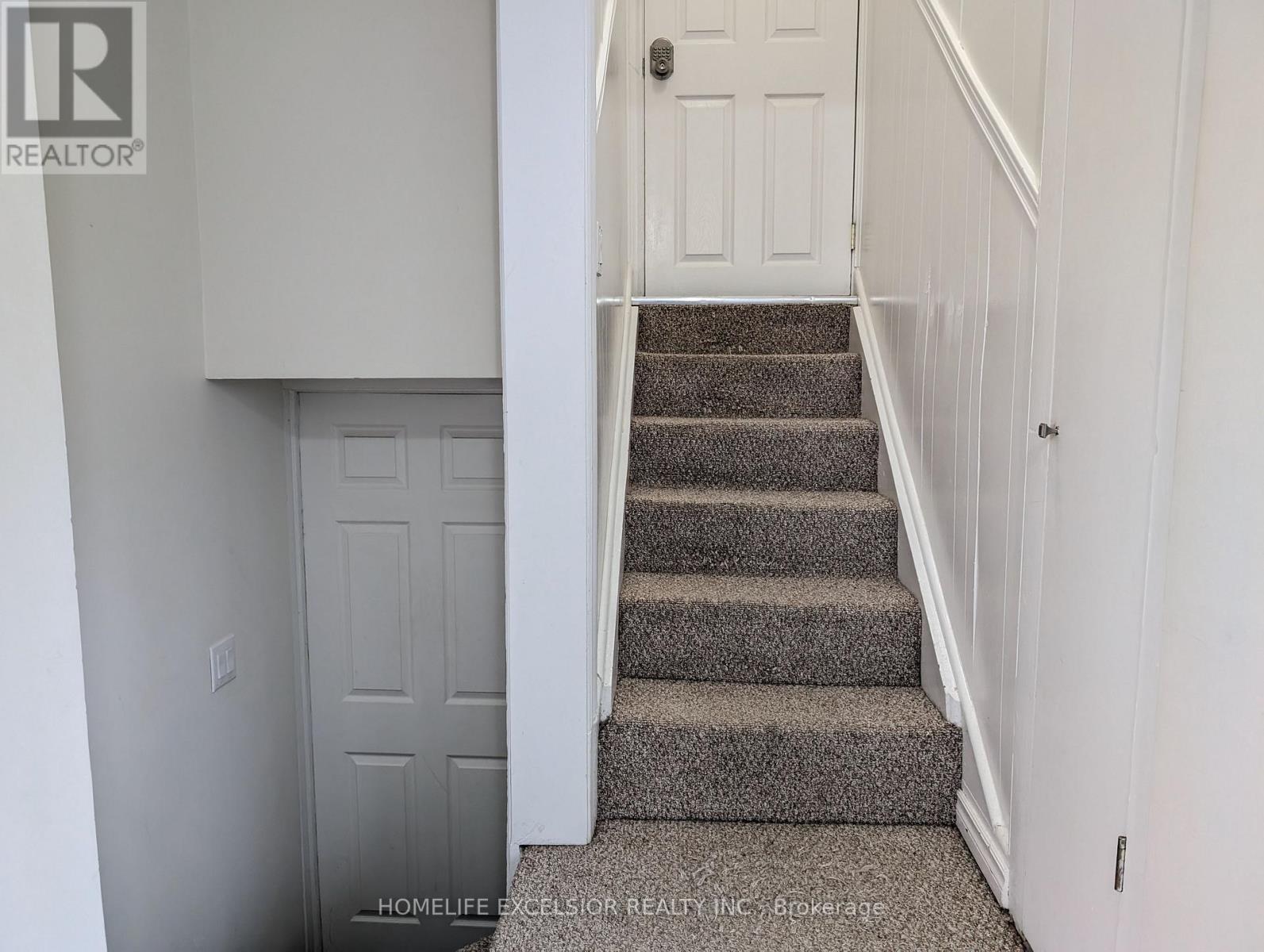 4 Albert Street, Whitchurch-Stouffville, Ontario  L4A 4H1 - Photo 23 - N13113660