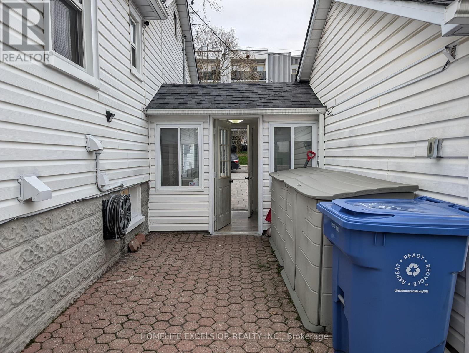 4 Albert Street, Whitchurch-Stouffville, Ontario  L4A 4H1 - Photo 39 - N13113660