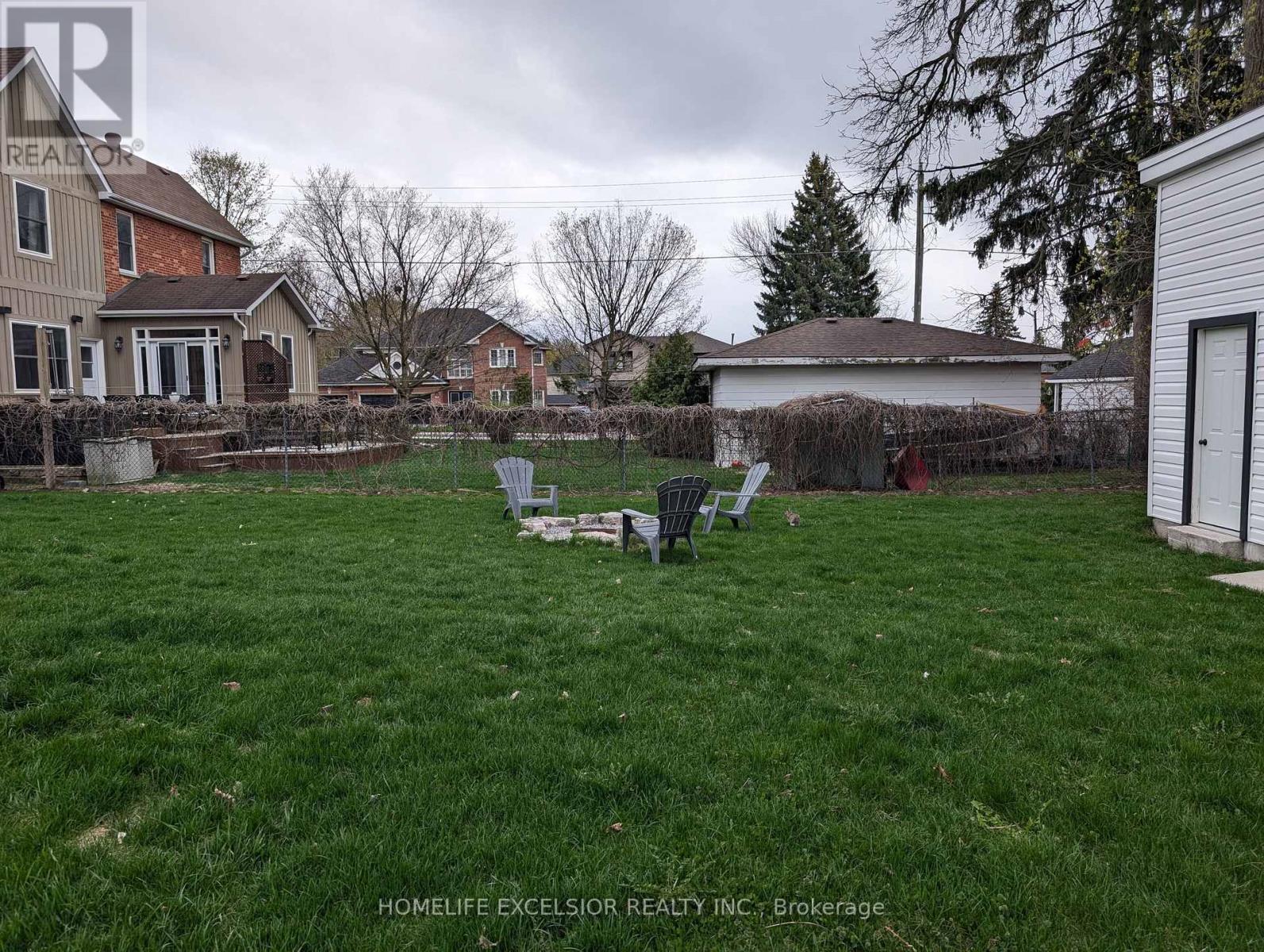 4 Albert Street, Whitchurch-Stouffville, Ontario  L4A 4H1 - Photo 43 - N13113660