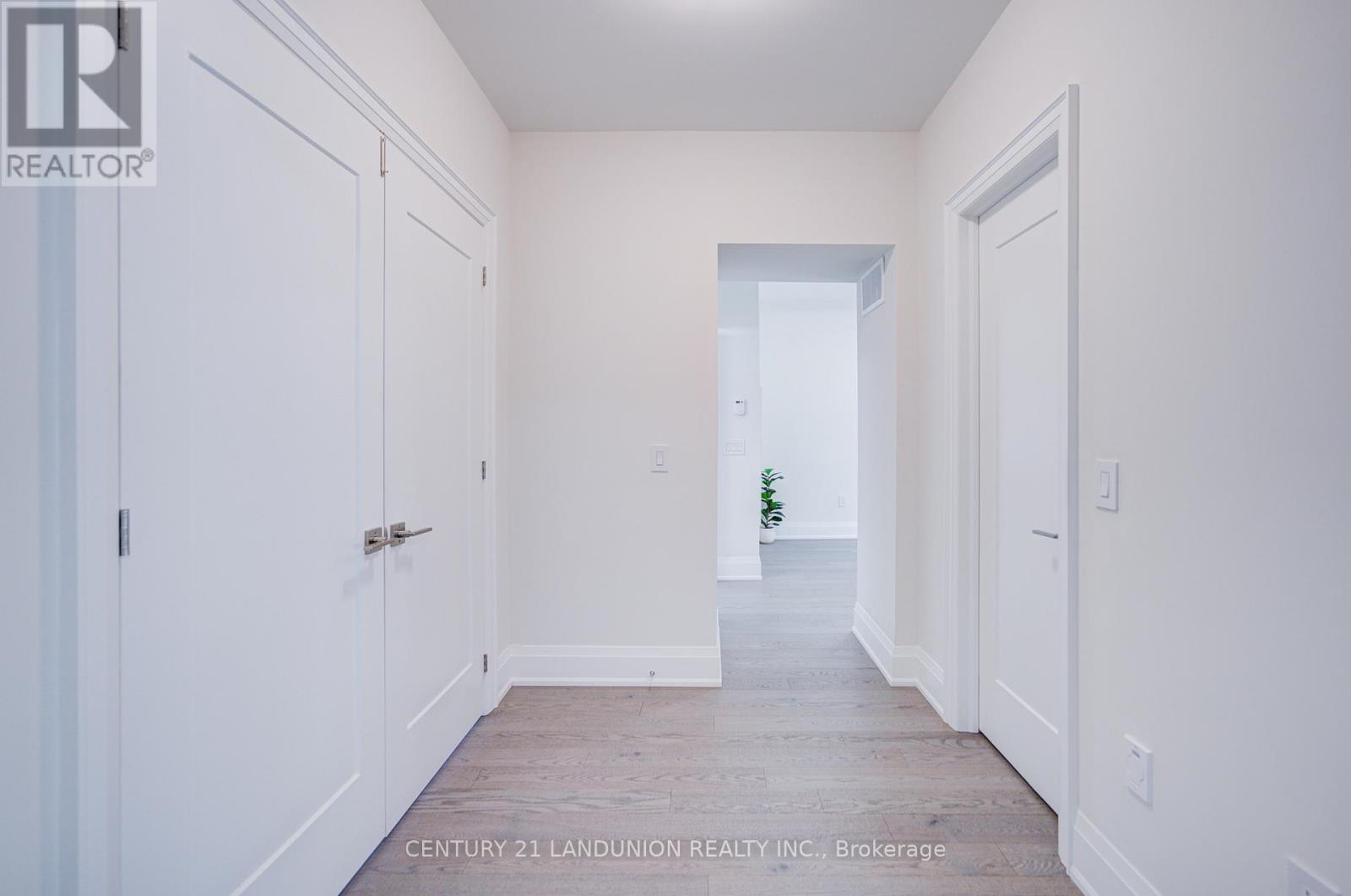 121 Milky Way Drive, Richmond Hill, Ontario  L4C 4L9 - Photo 25 - N13113664