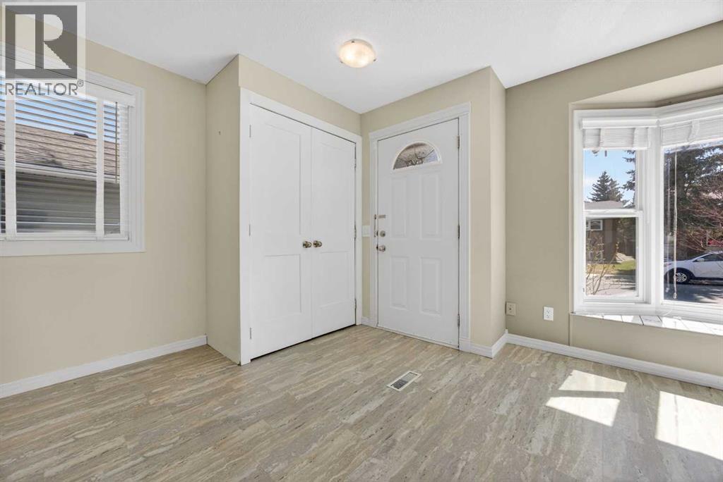 84 Macewan Glen Way Nw, Calgary, Alberta  T2K 2G7 - Photo 3 - A2307010