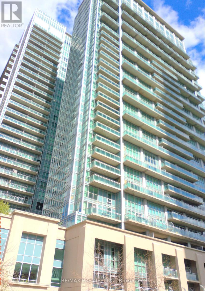1525 - 165 Legion Road N, Toronto, Ontario  M8Y 0B3 - Photo 1 - W13113522