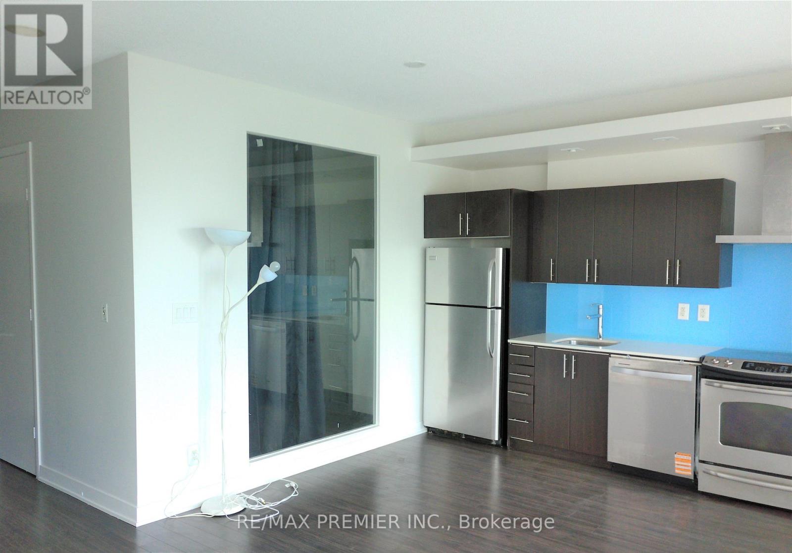 1525 - 165 Legion Road N, Toronto, Ontario  M8Y 0B3 - Photo 6 - W13113522