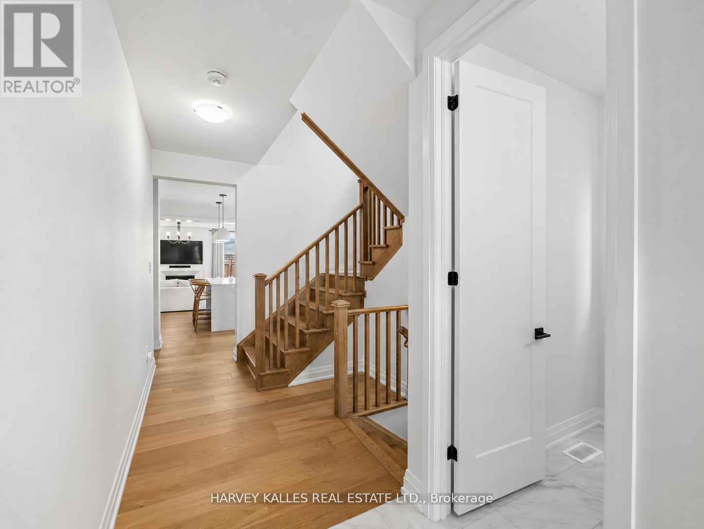 759 Aspen Terrace W, Milton, Ontario  L9E 1S6 - Photo 6 - W13113630