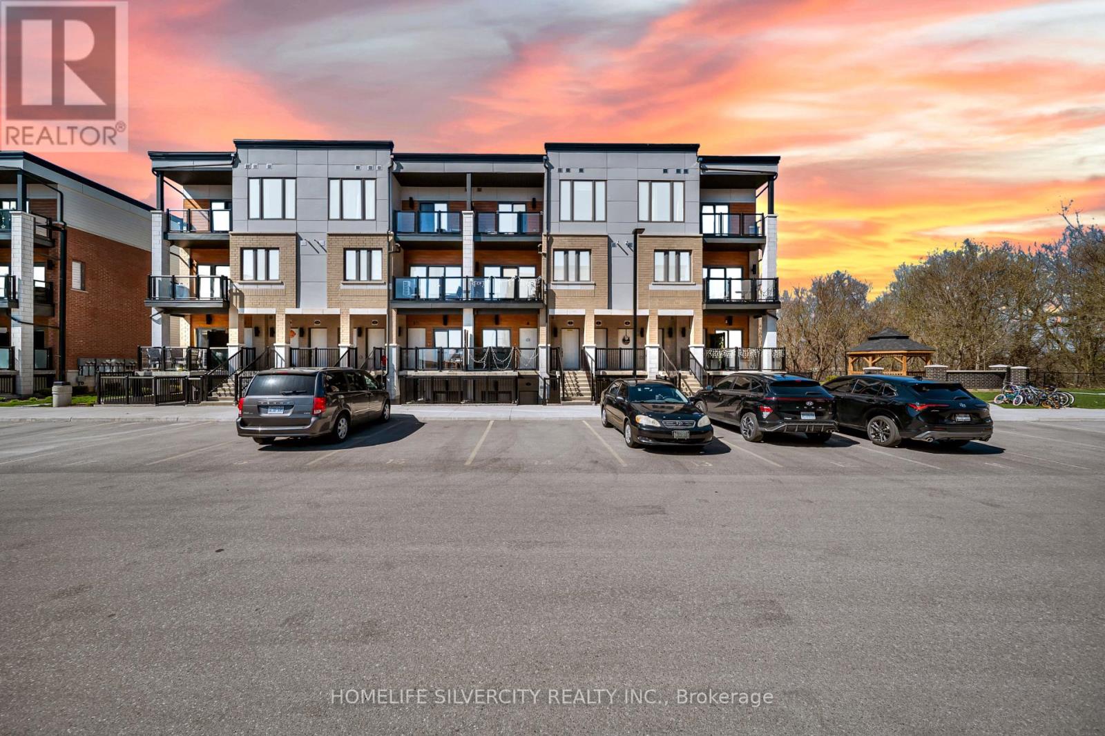 5 - 25 ISHERWOOD AVENUE, Cambridge, Ontario