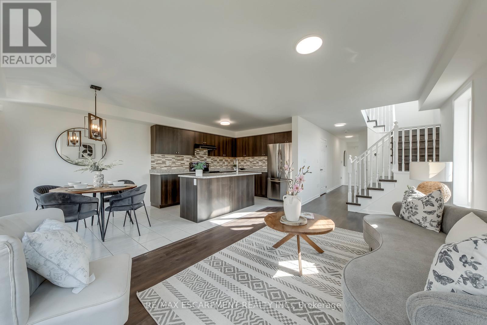 96 Arnold Marshall Boulevard, Haldimand, Ontario N3W 0B6 - Photo 14 - X13113620