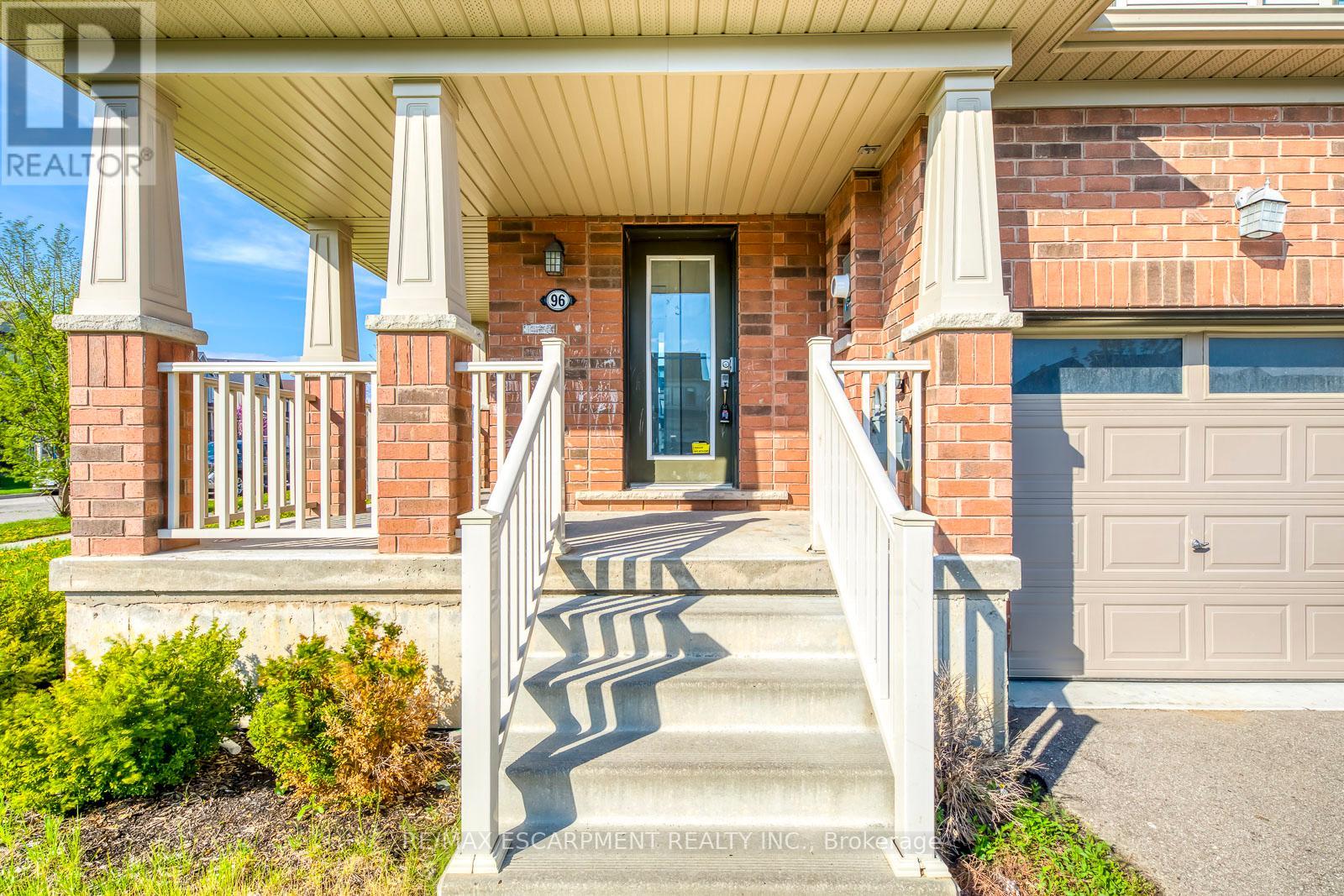96 Arnold Marshall Boulevard, Haldimand, Ontario N3W 0B6 - Photo 4 - X13113620