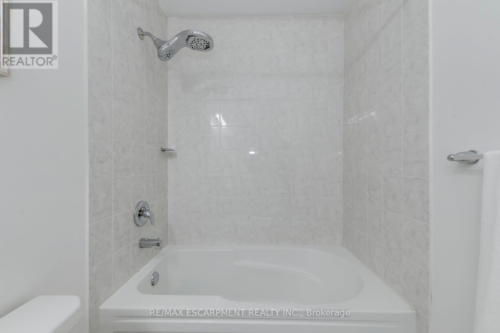 96 Arnold Marshall Boulevard, Haldimand, Ontario N3W 0B6 - Photo 46 - X13113620