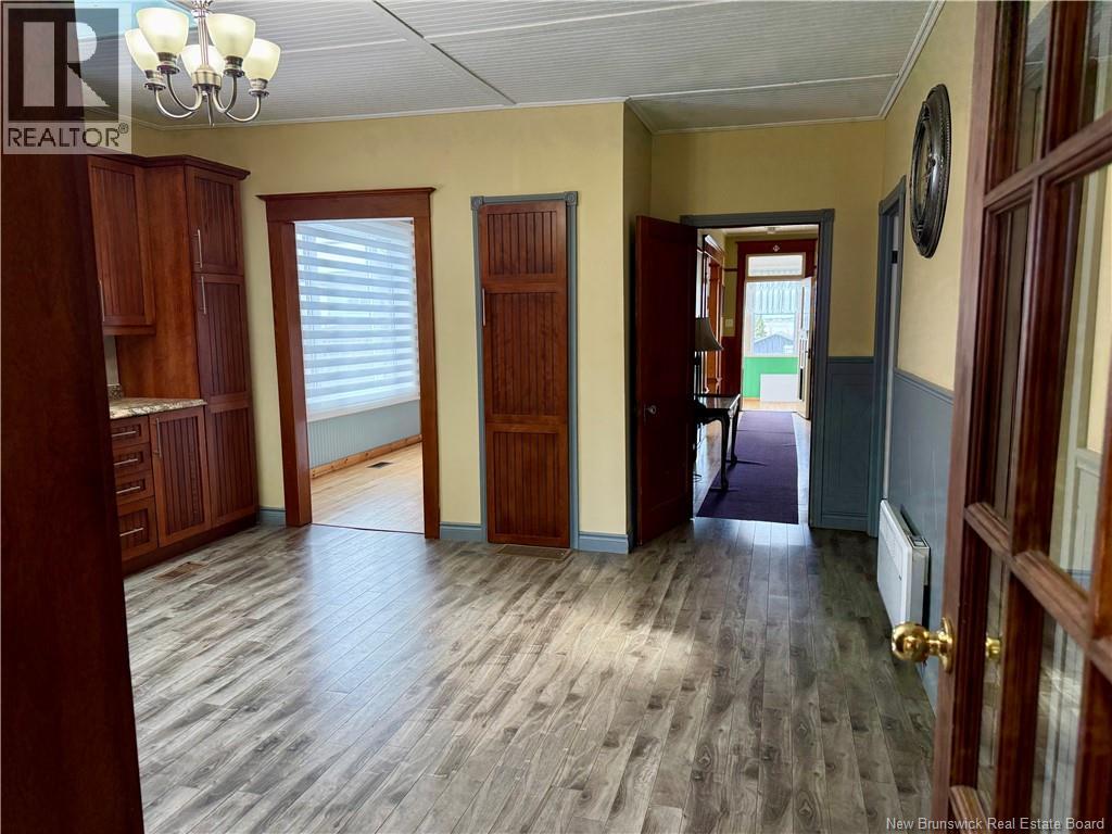 300 Boulevard St-Pierre Ouest, Caraquet, New Brunswick  E1W 1A3 - Photo 11 - NB138852