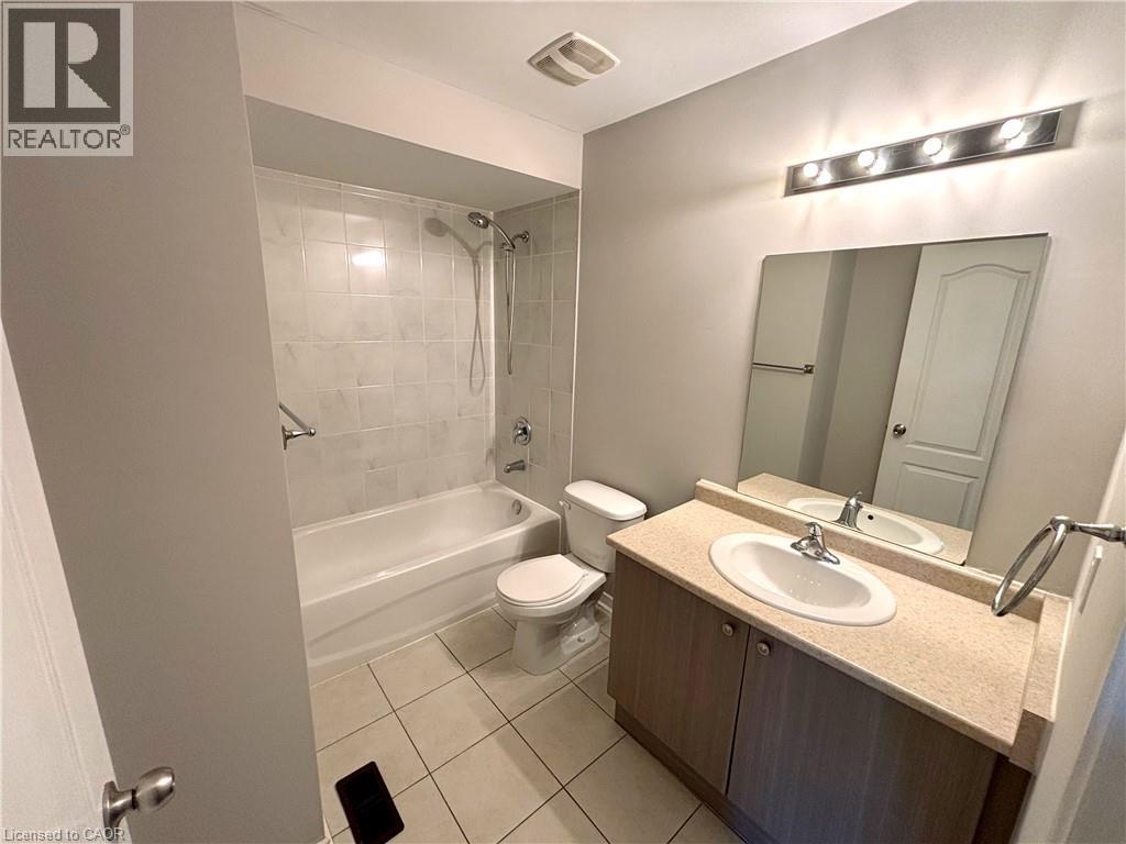 866 Francine Crescent, Mississauga, Ontario  L5V 0E2 - Photo 9 - 40817503