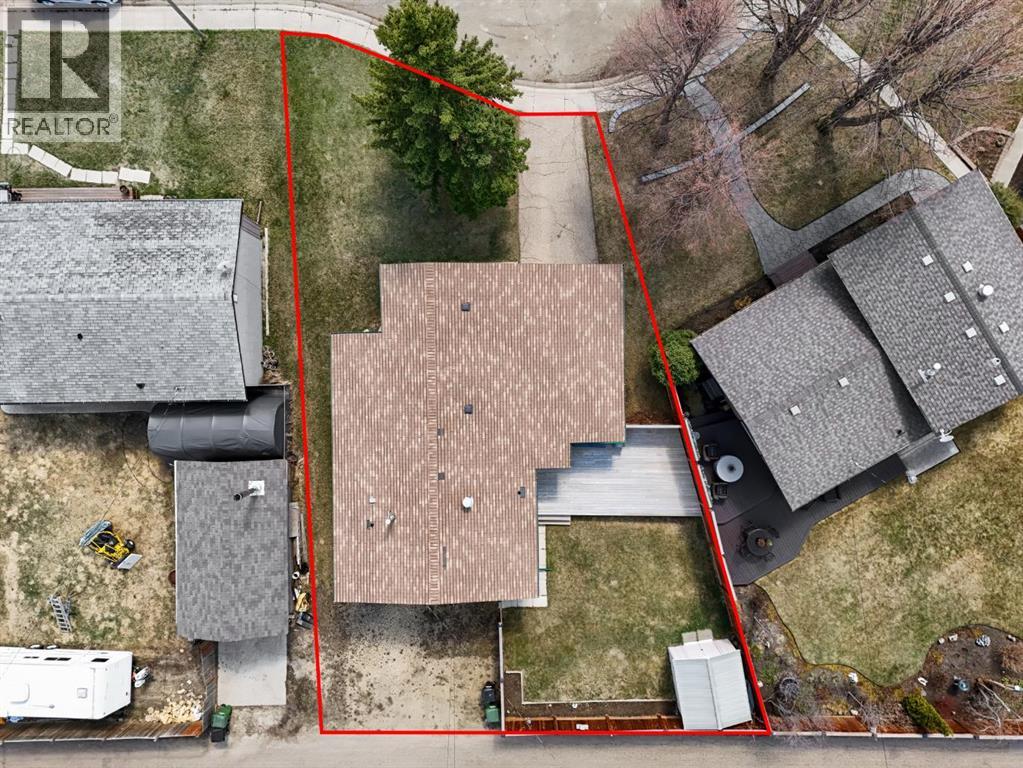 6310 44a Avenue, Camrose, Alberta  T4V 0B4 - Photo 3 - A2307840