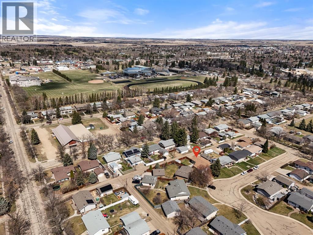 6310 44a Avenue, Camrose, Alberta  T4V 0B4 - Photo 5 - A2307840