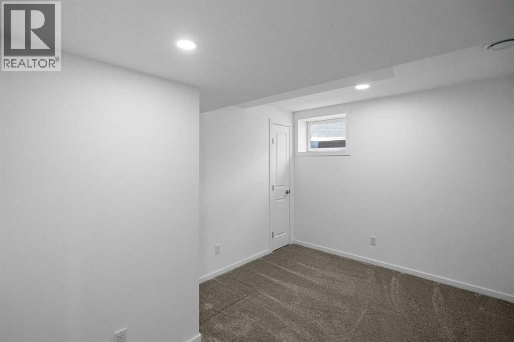 6310 44a Avenue, Camrose, Alberta  T4V 0B4 - Photo 20 - A2307840