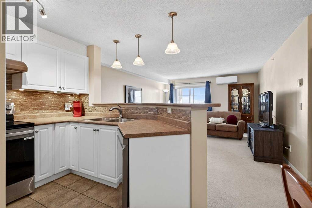 1425, 8810 Royal Birch Boulevard NW, Calgary, Alberta  T3G 6A9 - Photo 9 - A2289036